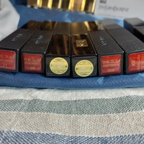 YvesSaint Laurent lipstick and tone corrector - Picture 5 of 5